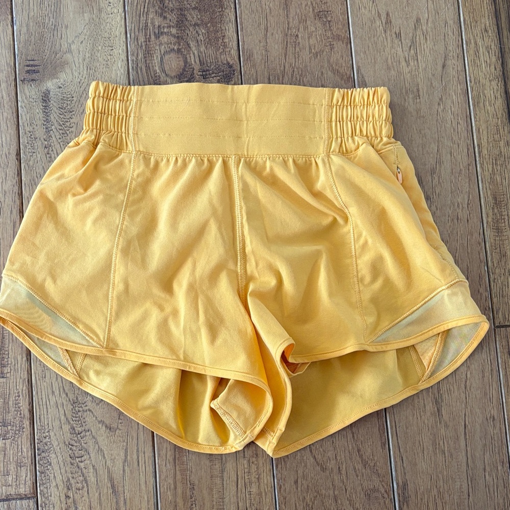 Yellow/Orange Lululemon Hottie Hot HR 2.5” Shorts